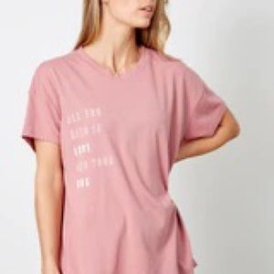 Good Hyouman Brice Saturday Tee